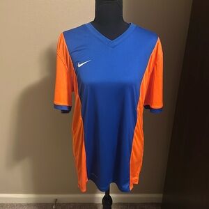 NWT Blue & Orange Men’s Nike Short Sleeve Shirt